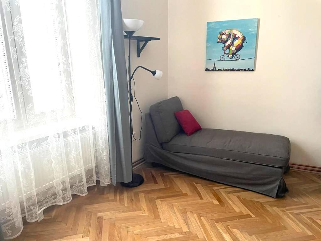 Apartment Green House - Old Town Братислава Екстериор снимка