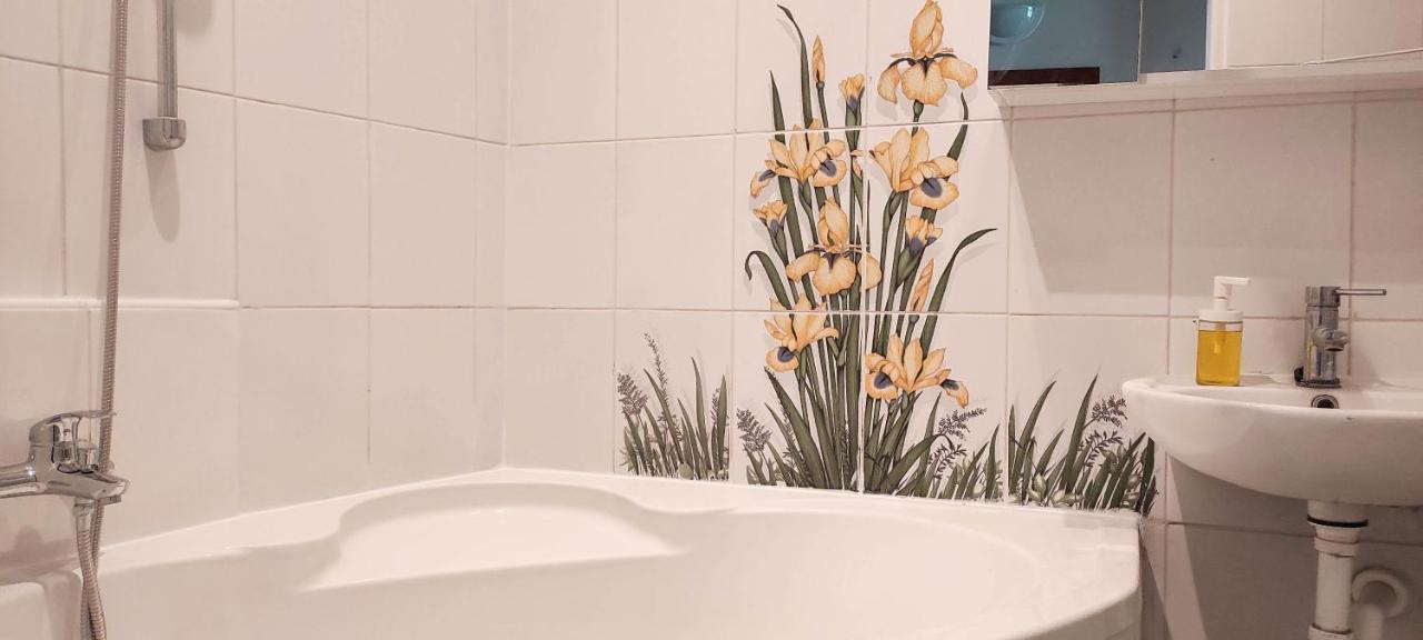 Apartment Green House - Old Town Братислава Екстериор снимка